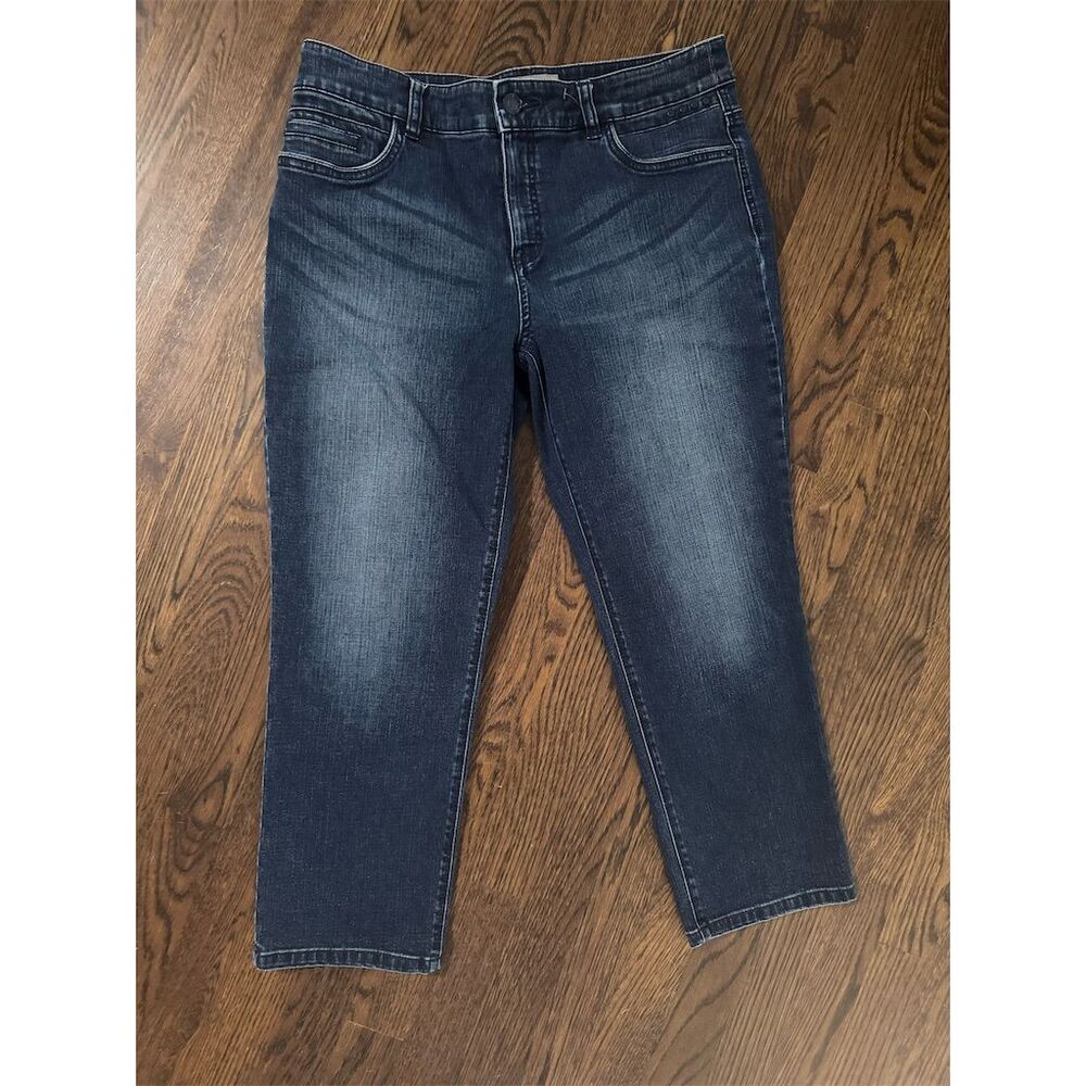 Chico's Women's So Slimming Cropped Jeans Size 1.5 Blue Dark Wash Stretch 8/10